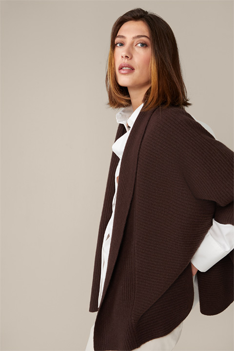 Cashmere-Cape in Dunkelbraun product