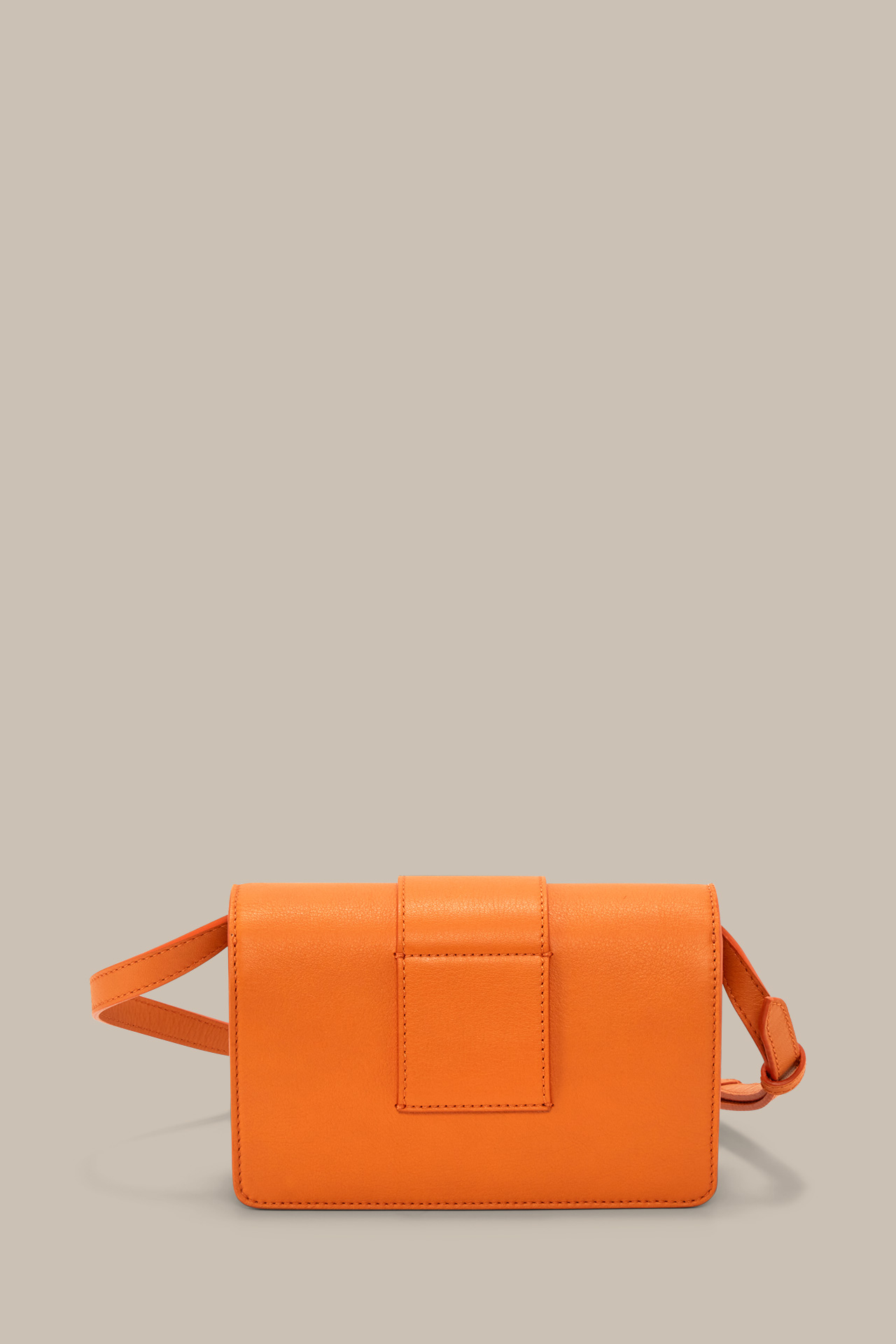 Crossbody Bag in Nappa Leather in Orange