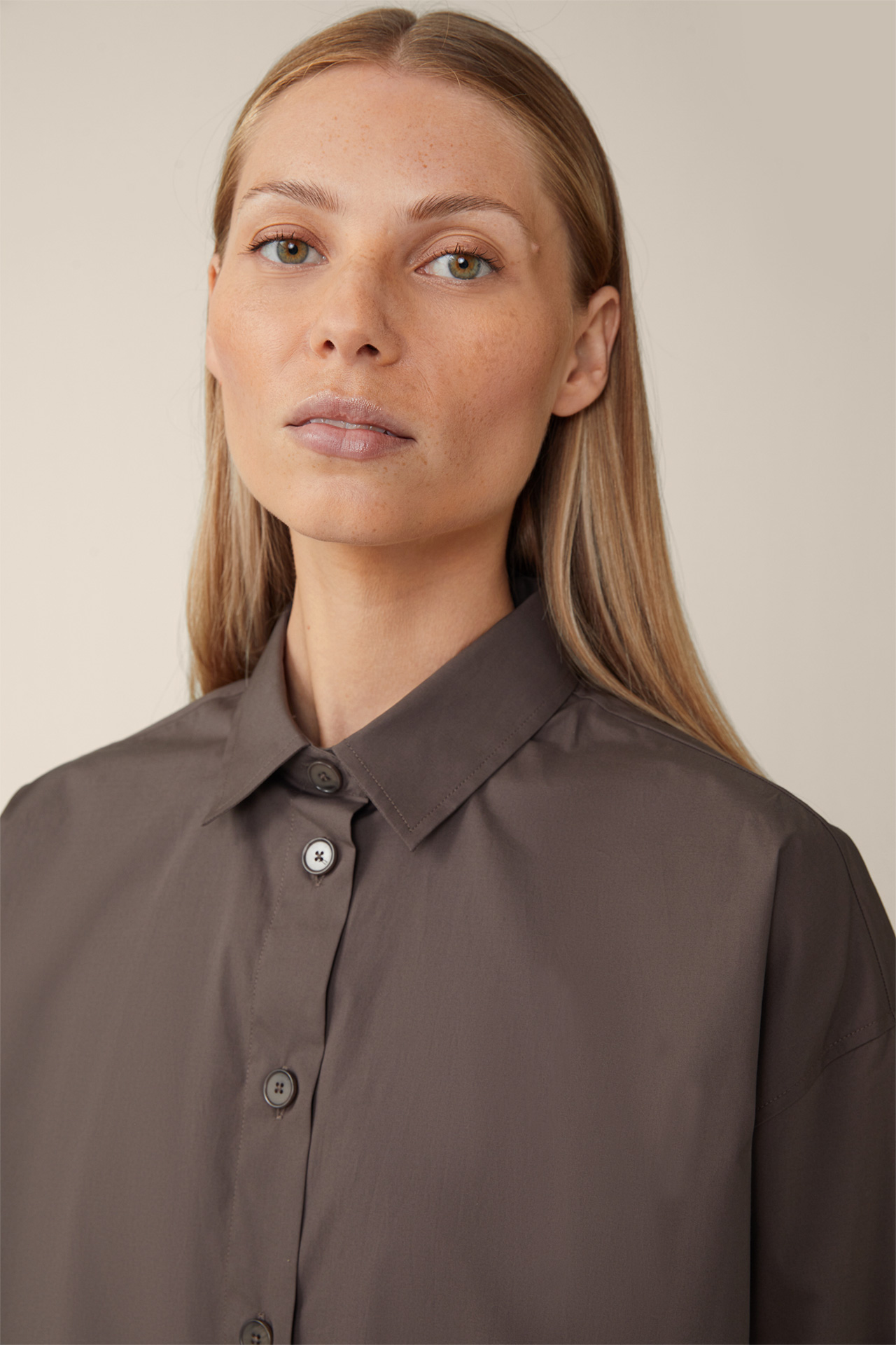 Oversized Poplin Stretch Cotton Shirt-style Blouse in Taupe