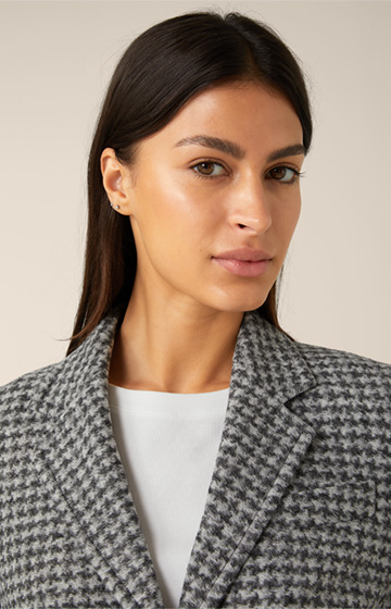 Jersey Blazer in a Dark Grey and Grey Pattern