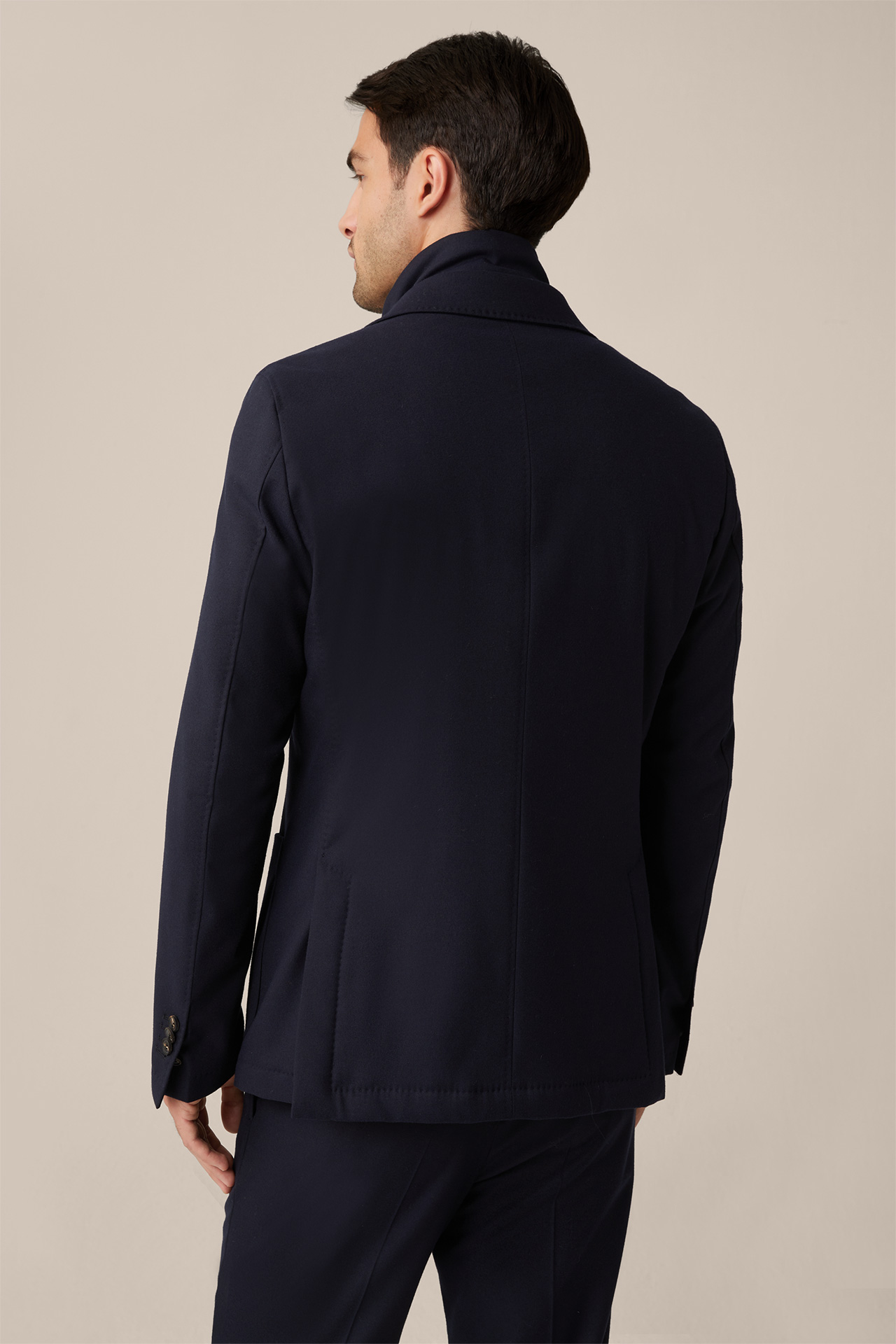 Veste modulable en flanelle de laine Tristo avec empiècement, en bleu marine 