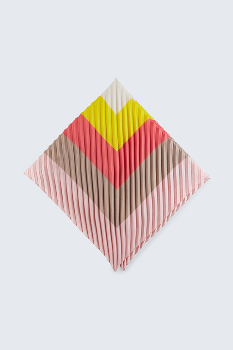 Seiden-Pliseetuch in Rosé-Beige
