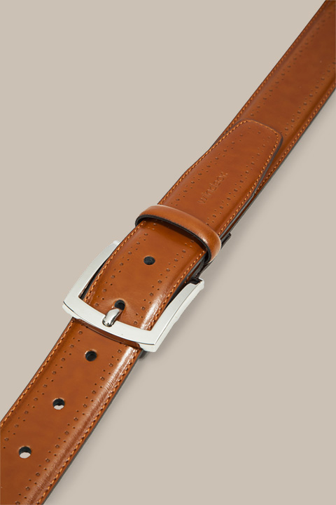 Leather belt in cognac